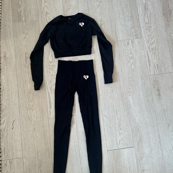 WOMENS BEST workout set - Picture 8 of 15